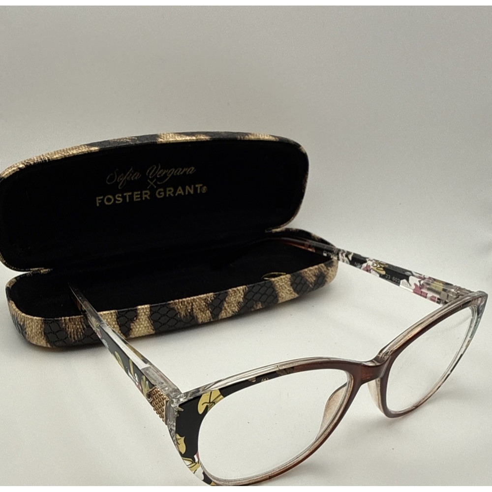 FOSTER GRANT - SOFIA VERGARA Eyeglass Frames NS0624- 23 603. BRY Brown & CASE